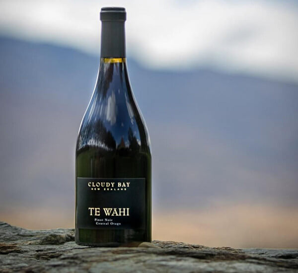 Cloudy Bay Te Wahi with Engraving |雲霧之灣蒂瓦希葡萄酒（含人像雕刻） - Design Your Own Wine