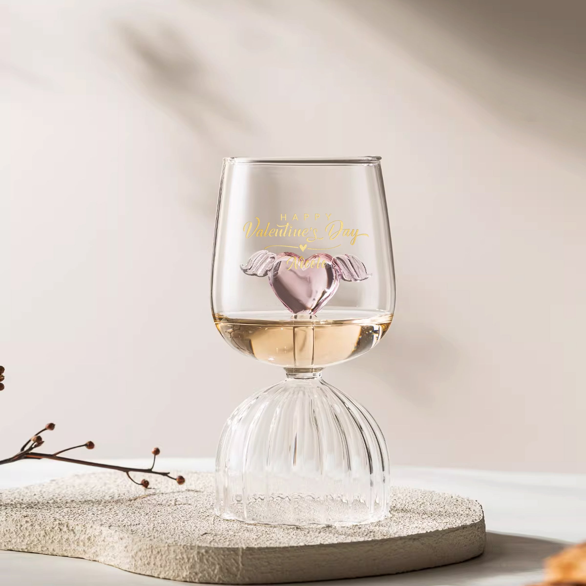 情人節禮物 |  愛心紅酒杯雕刻禮物（客製化）文字雕刻 客製化酒杯 浪漫文字訂製 七夕紀念日禮物送女朋友老婆 Valentine's Day gift