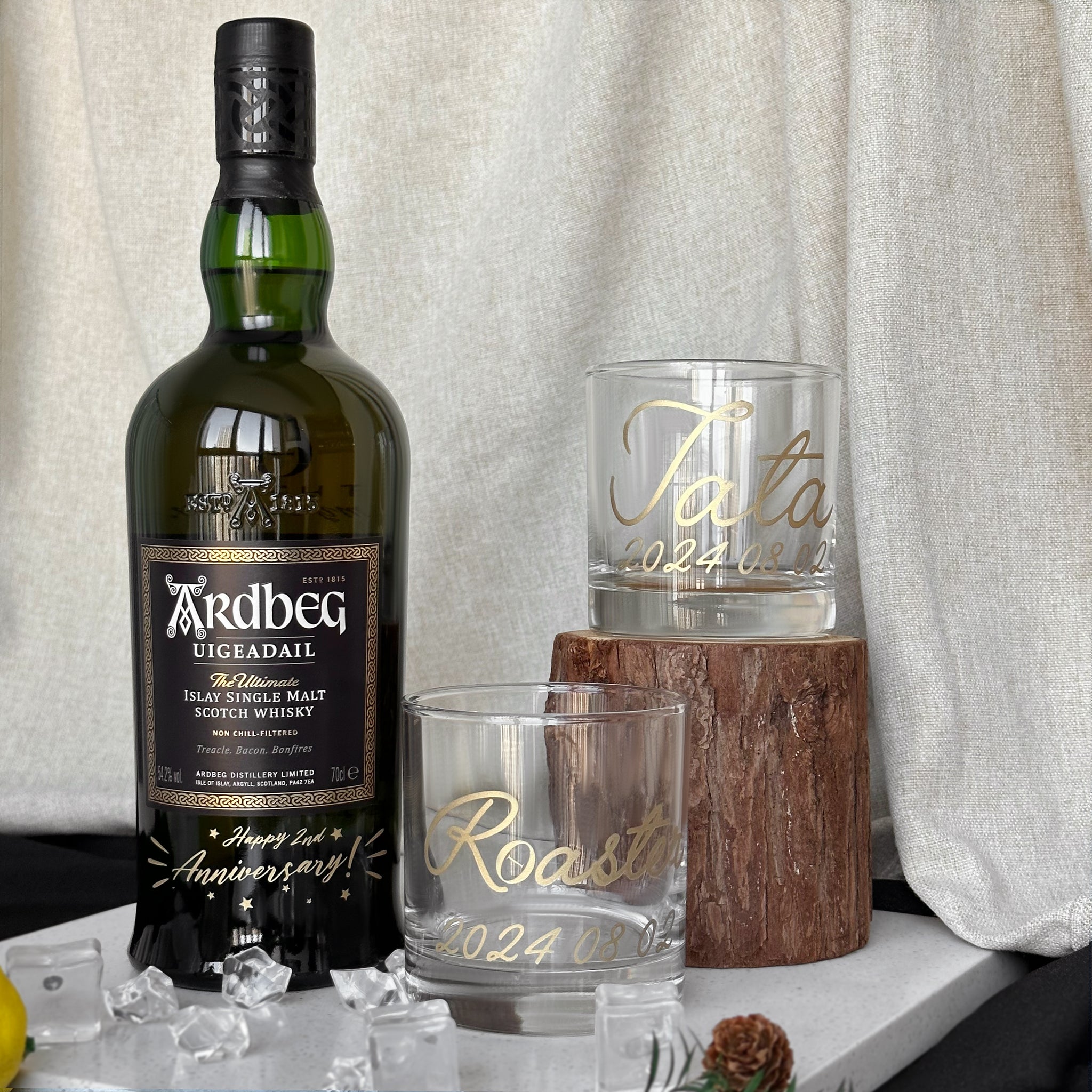 雅柏Ardbeg Uigeadail|文字雕刻禮物 文字訂製威士忌對杯 慶祝禮物 週年紀念Whisky禮盒 商務客戶禮物DY02-97 - Design Your Own Wine