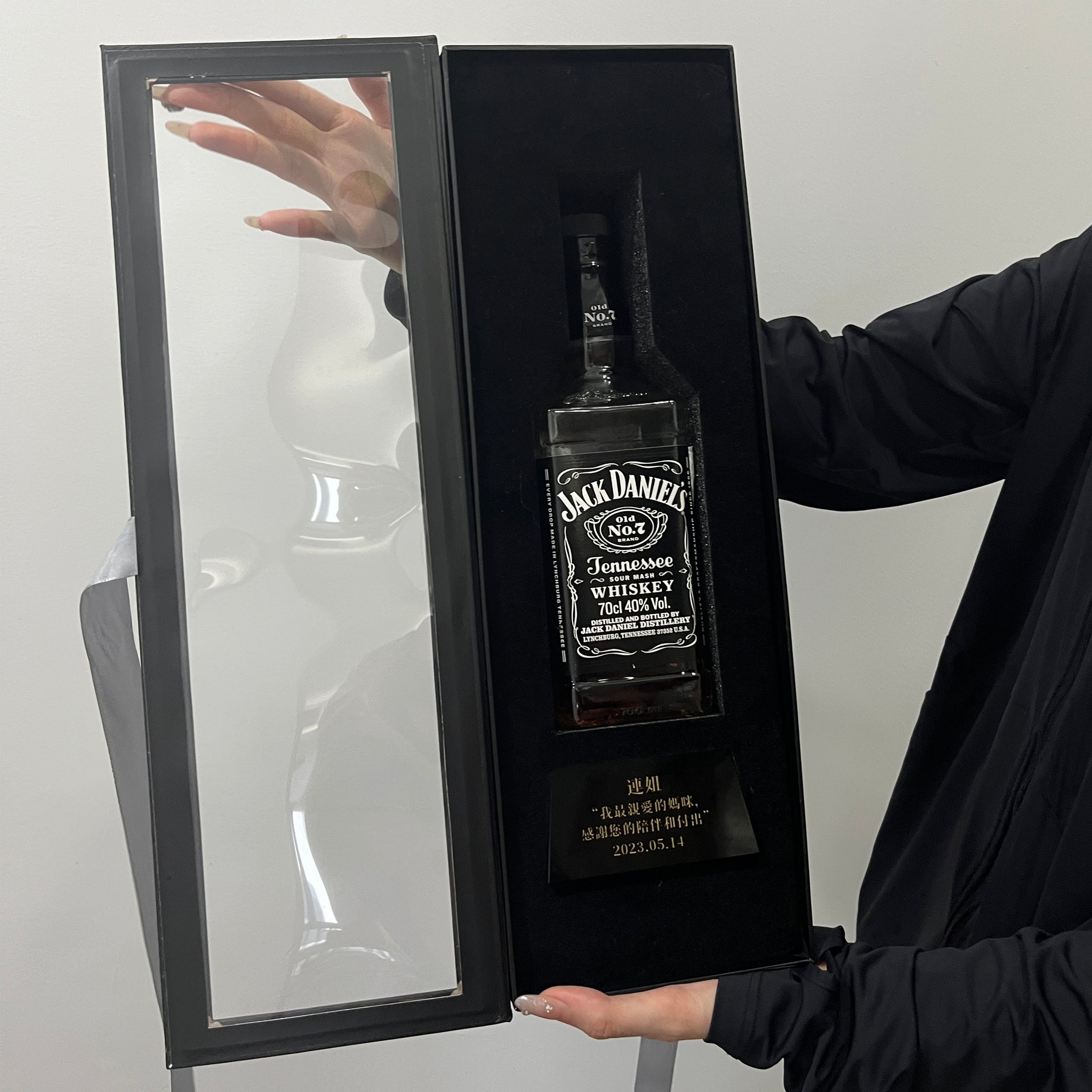 獎座定制|Jack Daniel’s Old No.7 人像雕刻奖座 紀念禮物客製化禮物 DY04-109 - Design Your Own Wine