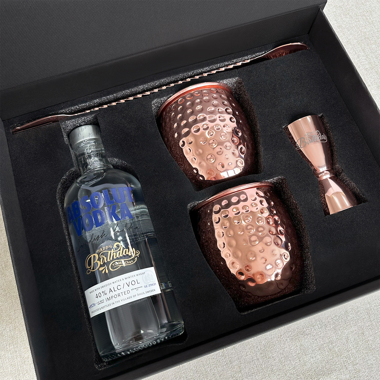 生日禮物 伏特加調酒訂製禮盒 酒瓶文字雕刻 Birthday Gift 雞尾酒調酒套裝 情侶送男友送禮必備禮物 Vodka Bartending Set DY02-86 - Design Your Own Wine