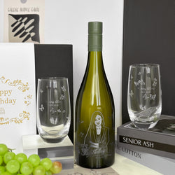 Cloudy Bay |雲霧之灣長相思葡萄酒 人像雕刻 訂製姓名 輕奢蝴蝶對杯禮盒 生日禮物 客製化套裝DY02-96 - Design Your Own Wine