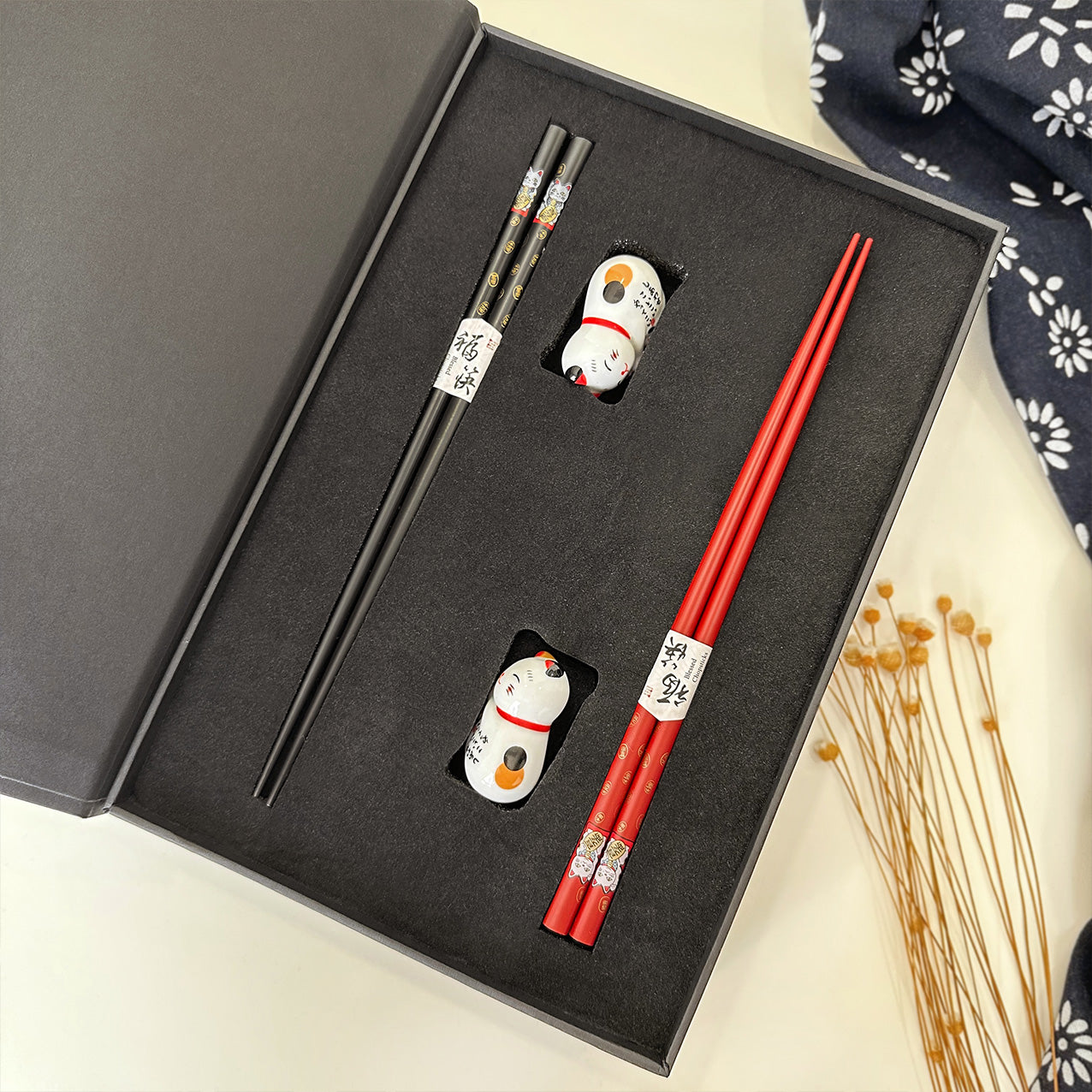 日式筷子禮盒 福氣貓筷子托 好運餐具套裝 新婚新家入宅禮物  送家人閨蜜客戶禮物推薦Lucky Cat-Japanese Chopsticks Set-DY02-89 - Design Your Own Wine