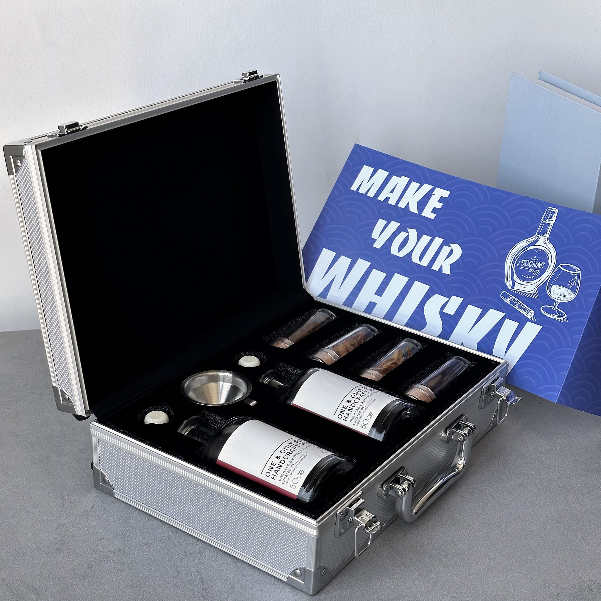 【DIY威士忌禮盒】Make Your Liquors Kit Home Edition - DIY 自製只屬自己口味的威士忌 情人節送男朋友老公交換禮物 驚喜實用創意禮物 商務公司客戶禮物 訂製禮盒  交換禮物 DY04-280 - Design Your Own Wine
