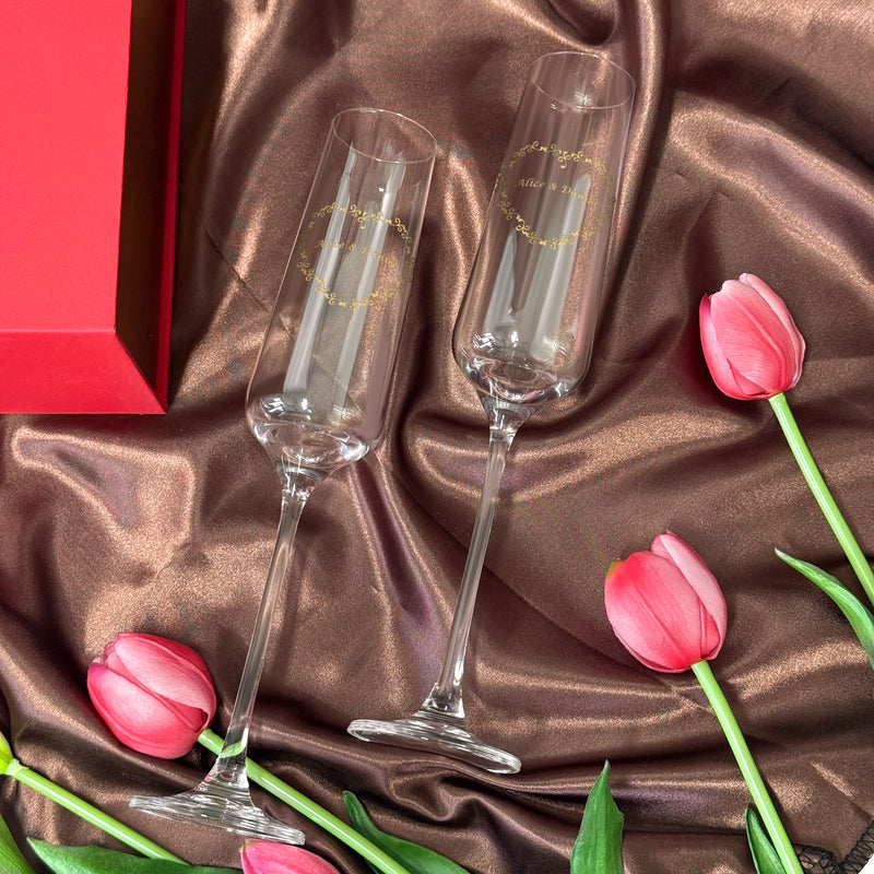 【結婚禮物訂製】RONA 香檳杯 對杯（情人節禮盒）送禮必備 送女友 雕刻禮物 婚禮新婚敬酒杯禮物 紀念日情人節客製化送禮 Romantic wedding custom gift rona - Design Your Own Wine