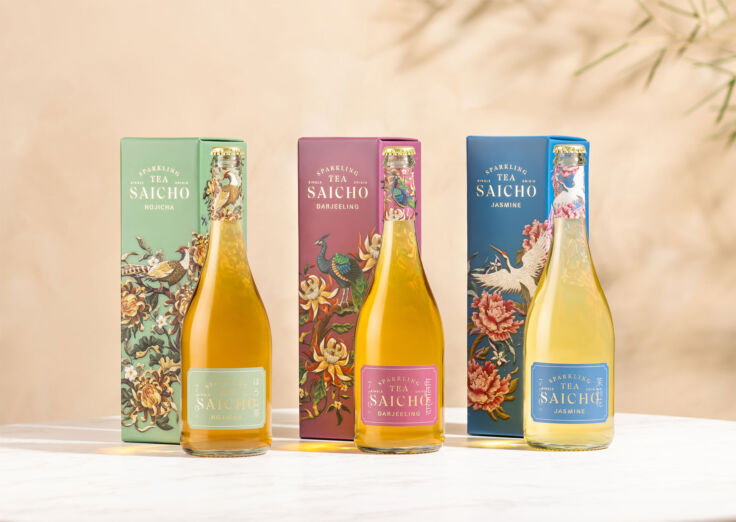 紀念日禮盒丨Saicho 無酒精氣泡茶禮盒 文字人像訂製香檳杯 慶祝套裝 浪漫儀式感 紀念日生日送禮首選送老婆女朋友 Non-alcoholic sparkling tea glass bottle custom made gift for girlfriend DY04-291 - Design Your Own Wine