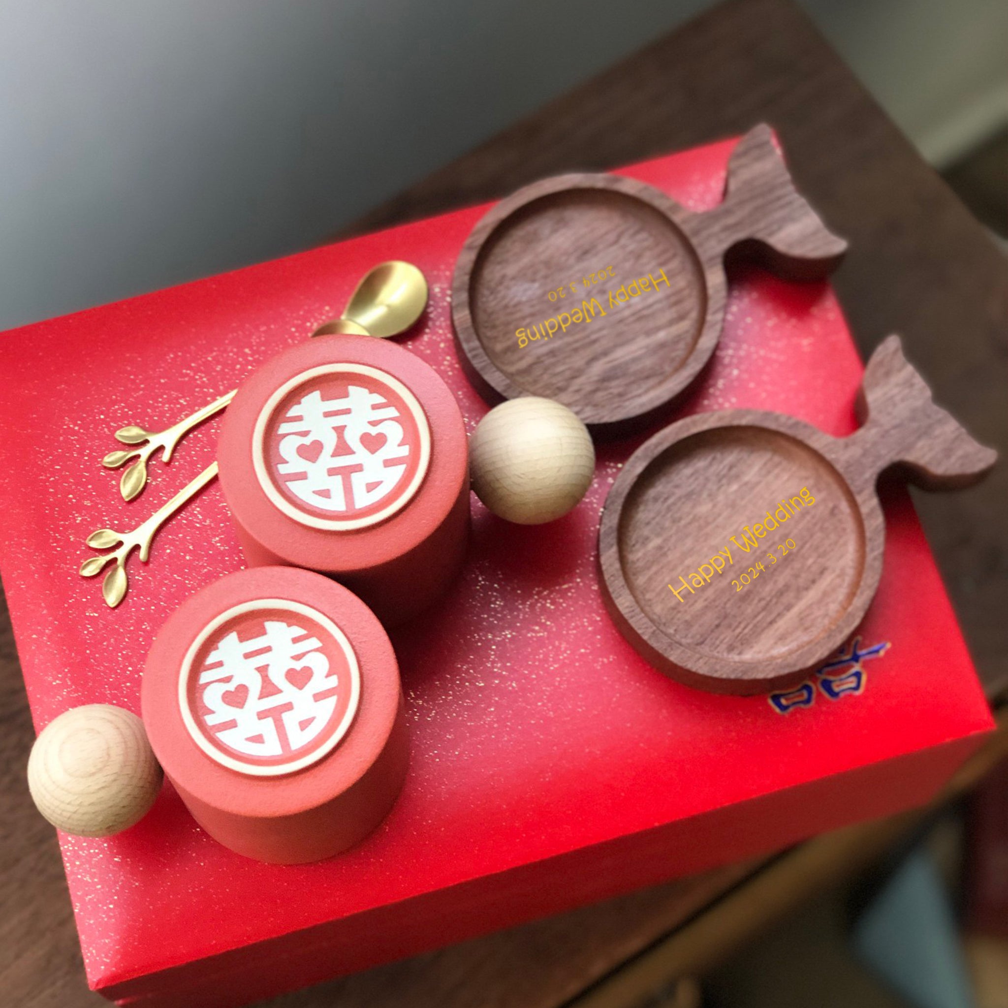 結婚禮物|陶瓷同心杯套裝禮物（雕刻禮物）客製化人像紀念禮物 祝賀禮物 - Design Your Own Wine