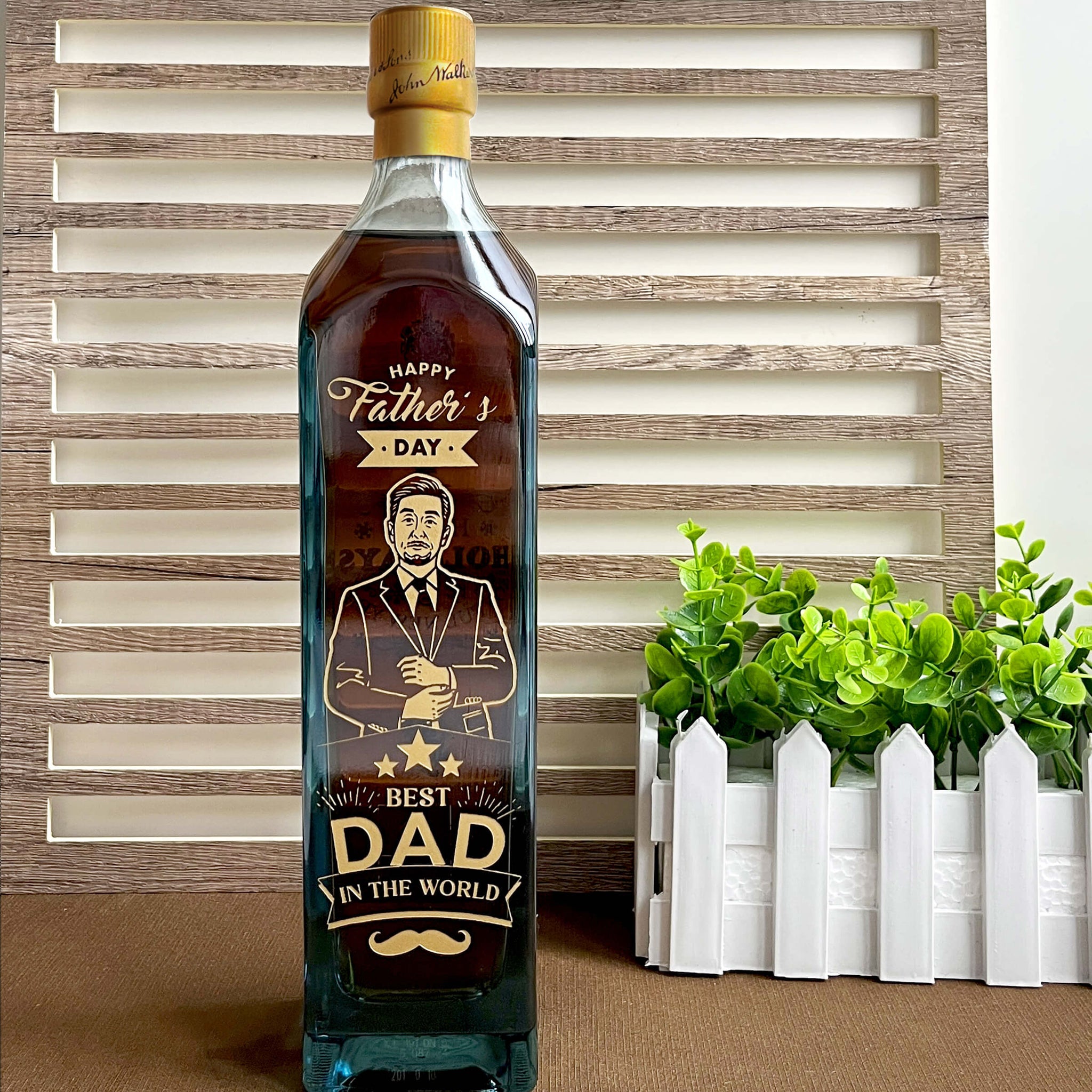 【父親節推介】Johnnie Walker Blue Label 尊尼獲加藍標 （人像雕刻）父親節賀禮 客製化禮物 - Design Your Own Wine