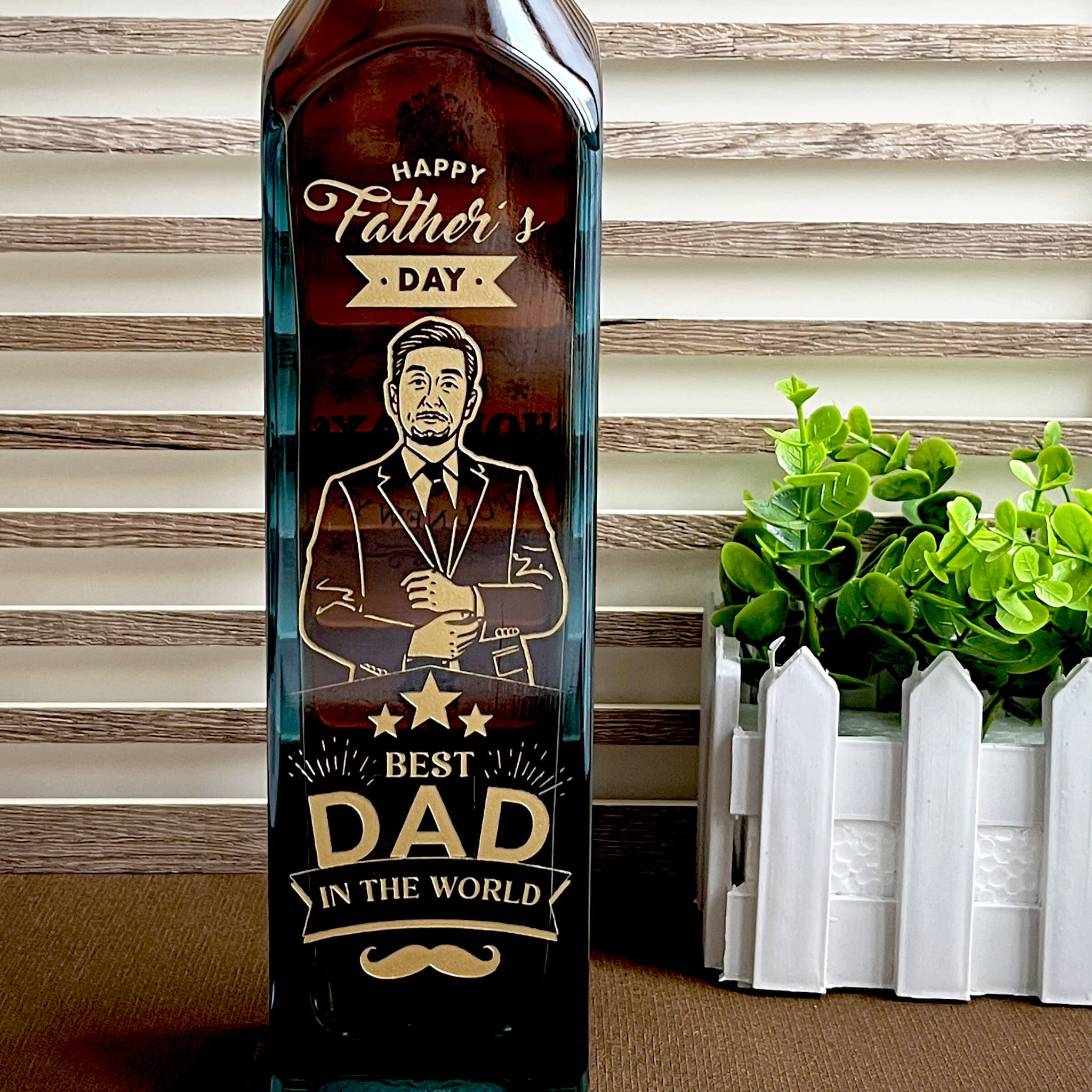 【父親節推介】Johnnie Walker Blue Label 尊尼獲加藍標 （人像雕刻）父親節賀禮 客製化禮物 - Design Your Own Wine