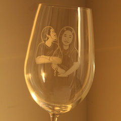 客製情人節禮物 情侶人像前後透視親親紅酒杯 - Design Your Own Wine