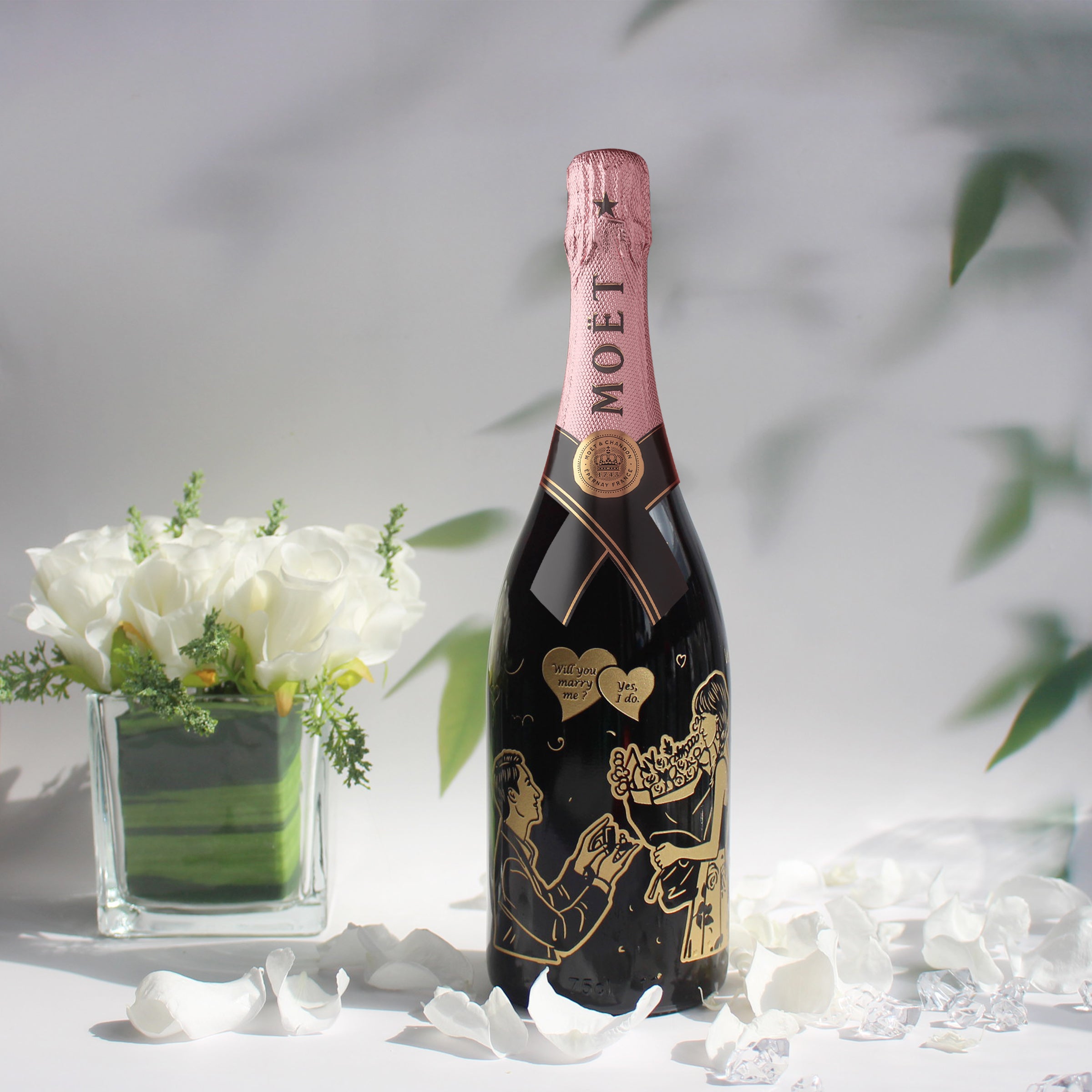 Valentine' s Gift| 定制moet單支雙杯套裝 情人節禮物 紀念禮物（人像雕刻） - Design Your Own Wine