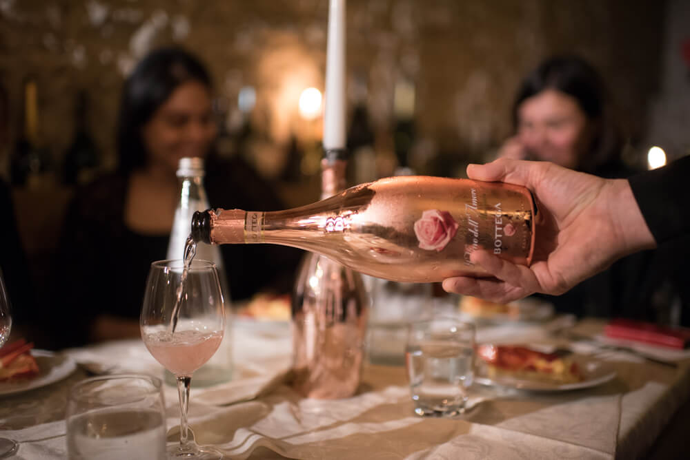 Bottega Manzoni Moscato Rose  |波特嘉莫斯卡托玫瑰氣泡酒6支裝（無雕刻） - Design Your Own Wine