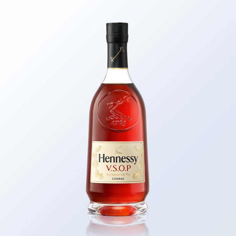 Hennessy V.S.O.P with Engraving | 軒尼詩V.S.O.P幹邑(含人像雕刻） - Design Your Own Wine