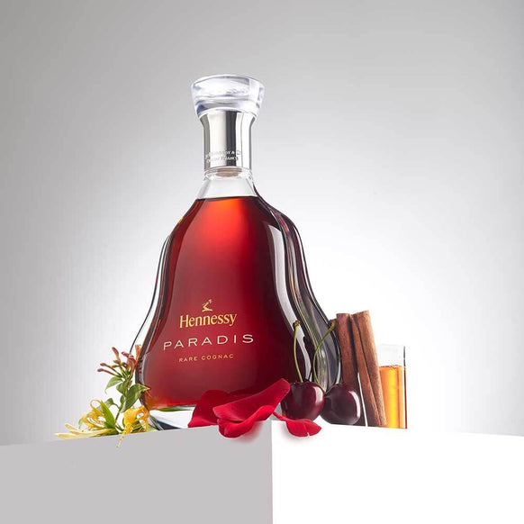 Hennessy Paradis& Bottega Crystal Glasses Gift Set with Engraving | 軒尼詩稀有乾邑&Bottega水晶洋酒杯套裝(含文字人像雕刻） - Design Your Own Wine