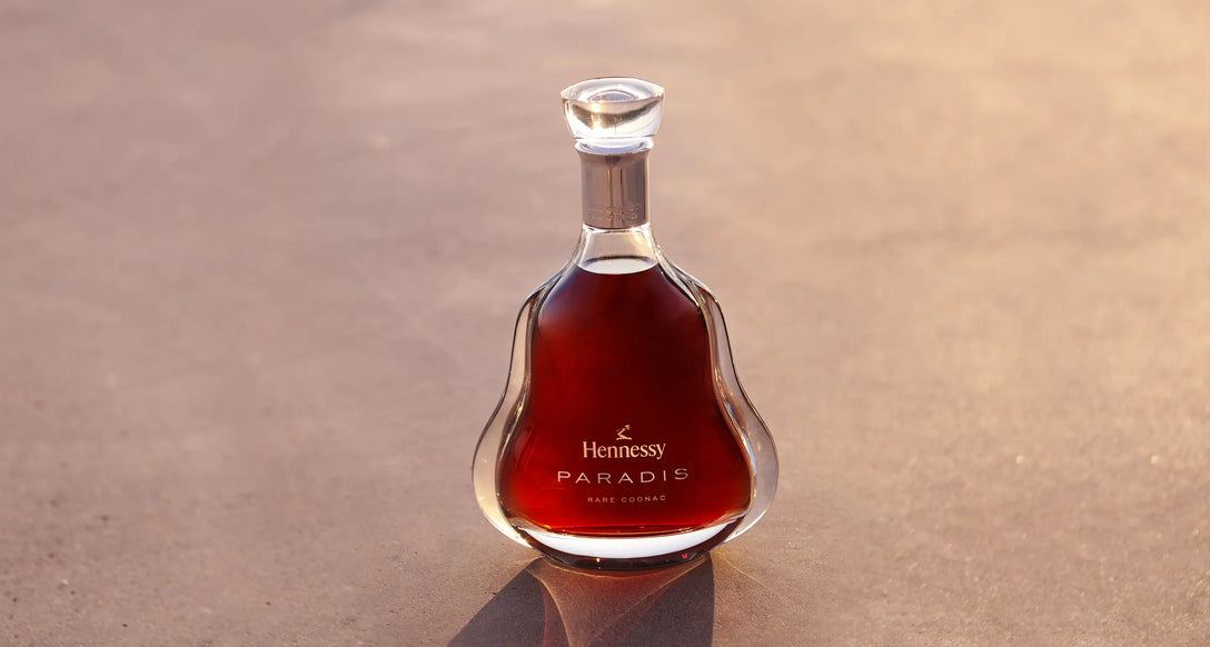 Hennessy Paradis& Bottega Crystal Glasses Gift Set with Engraving | 軒尼詩稀有乾邑&Bottega水晶洋酒杯套裝(含文字人像雕刻） - Design Your Own Wine