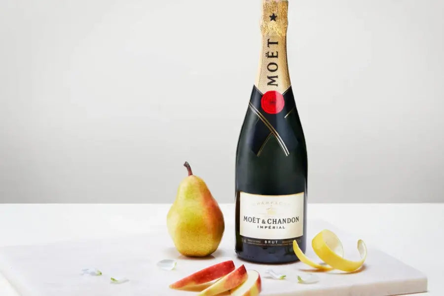 Moët & Chandon Impérial & Bottega Champagne Glasses Gift Set with Engraving |酩悅香檳&Bottega香檳杯套裝(含名字人像雕刻） - Design Your Own Wine