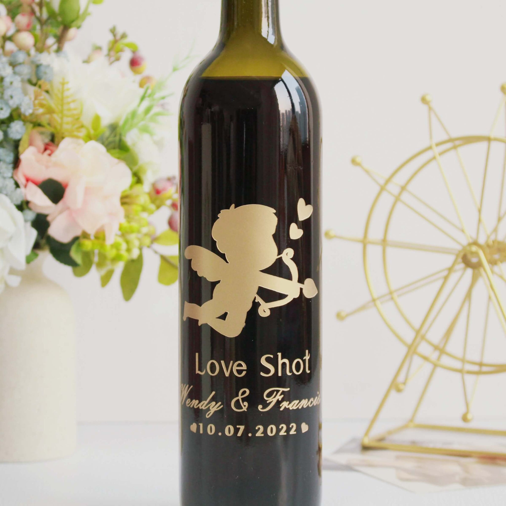 客製化禮物|情侶紀念雕刻紅酒套裝 Love Shot 情侶禮物（含雕刻） - Design Your Own Wine