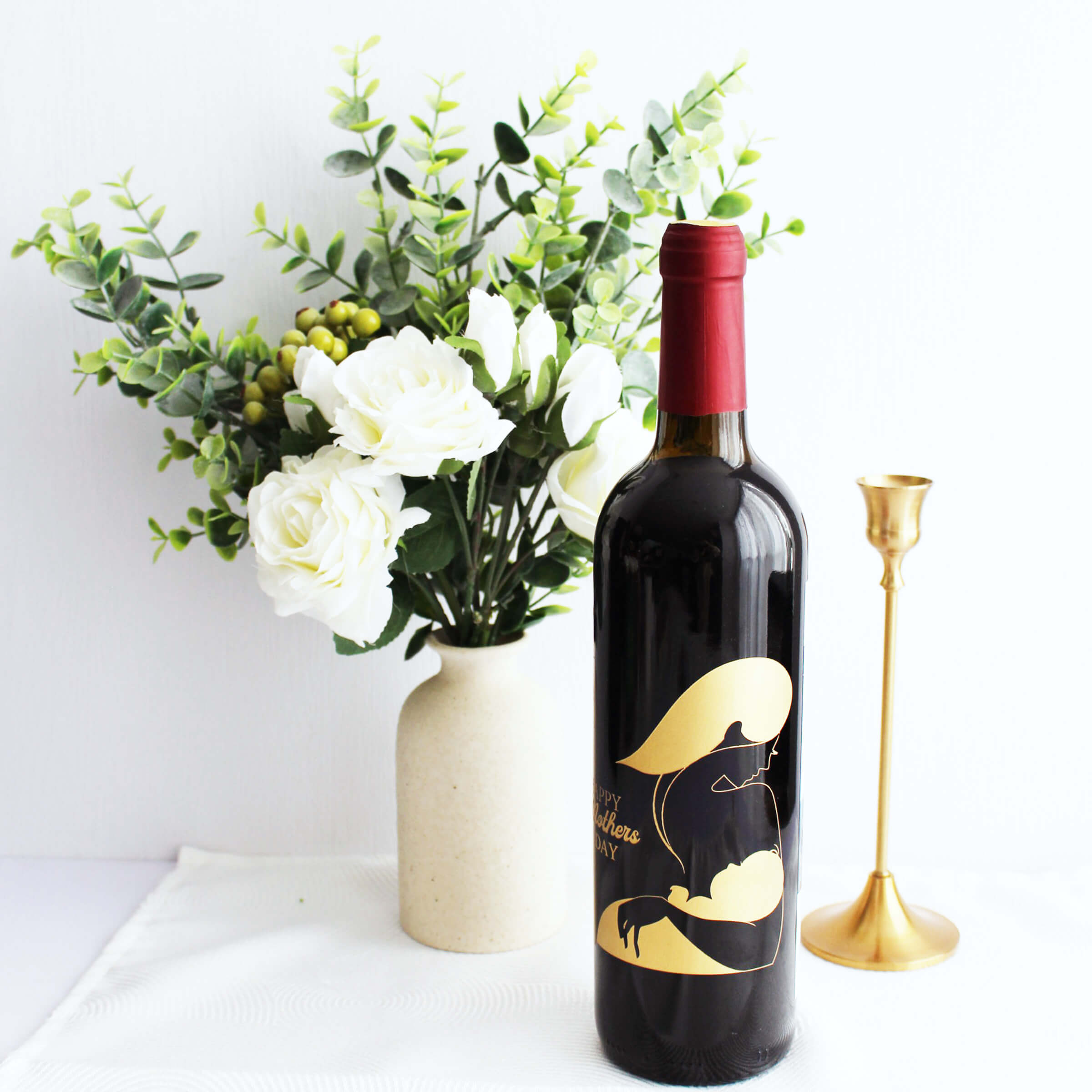 Mother's day|母親節系列—定制母親節懷抱圖案紅酒（雕刻） - Design Your Own Wine