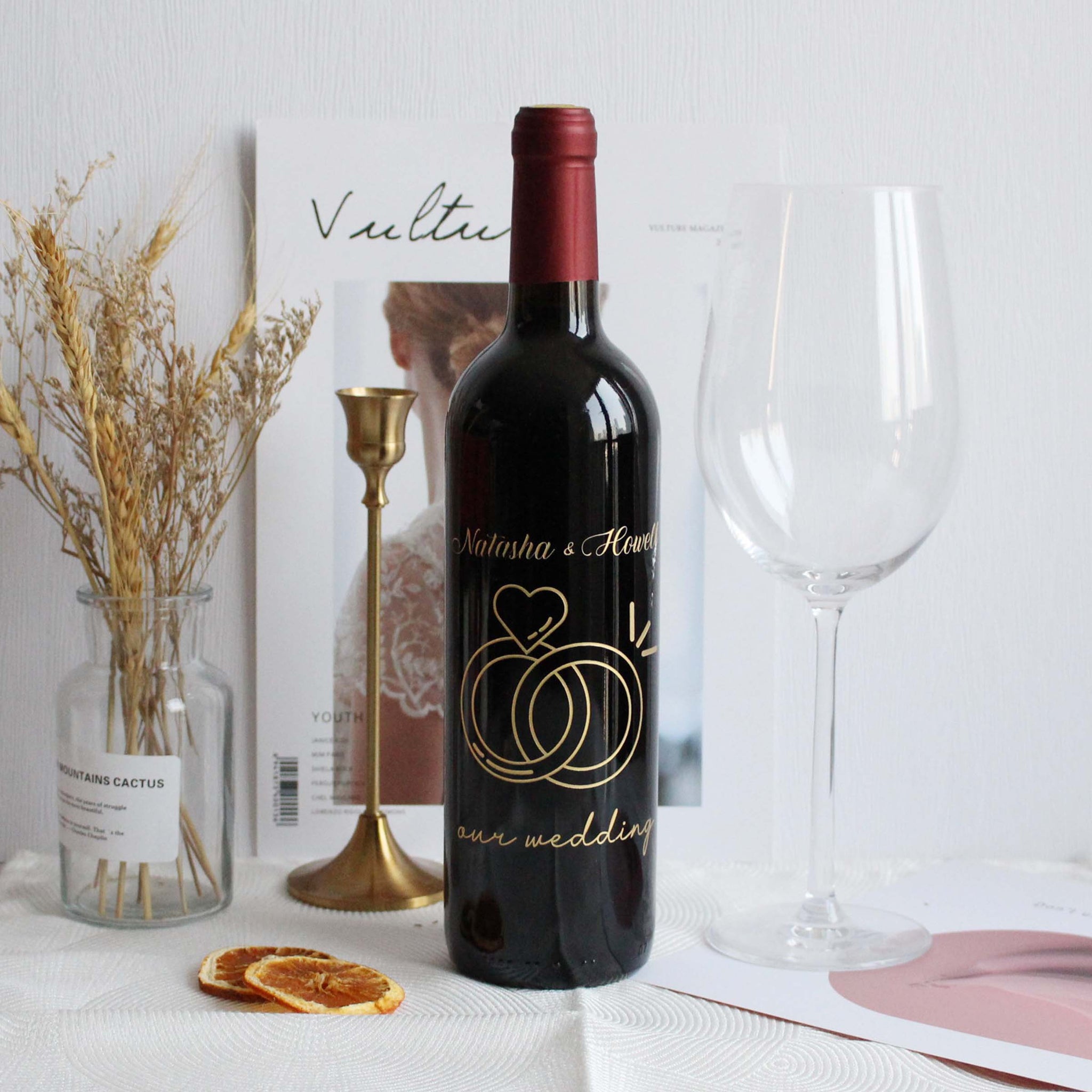 Text art |結婚禮物—定制個性化情侶對戒紅酒（雕刻） - Design Your Own Wine