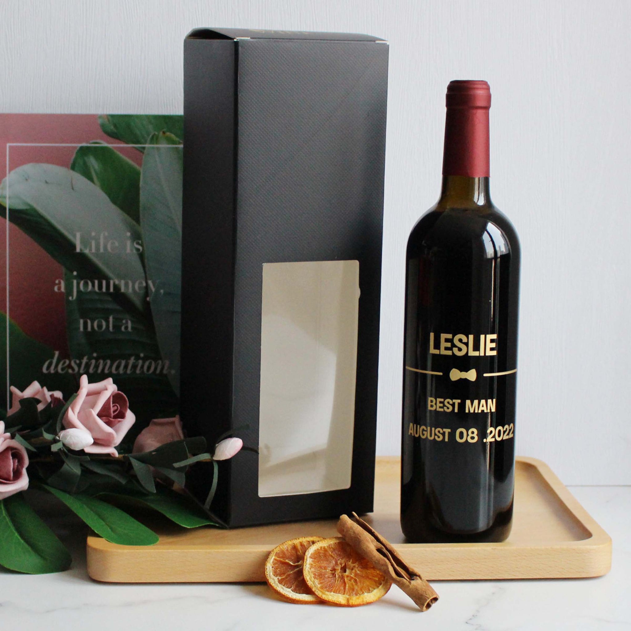 Text art |結婚禮物—定制個性化情侶伴郎伴手禮紅酒（雕刻） - Design Your Own Wine