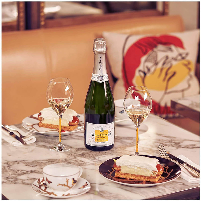 Veuve Clicquot Demi-Sec & Bottega Champagne Glasses Gift Set with Engraving |凱哥白牌半甜香檳&Bottega香檳杯套裝(含名字人像雕刻） - Design Your Own Wine