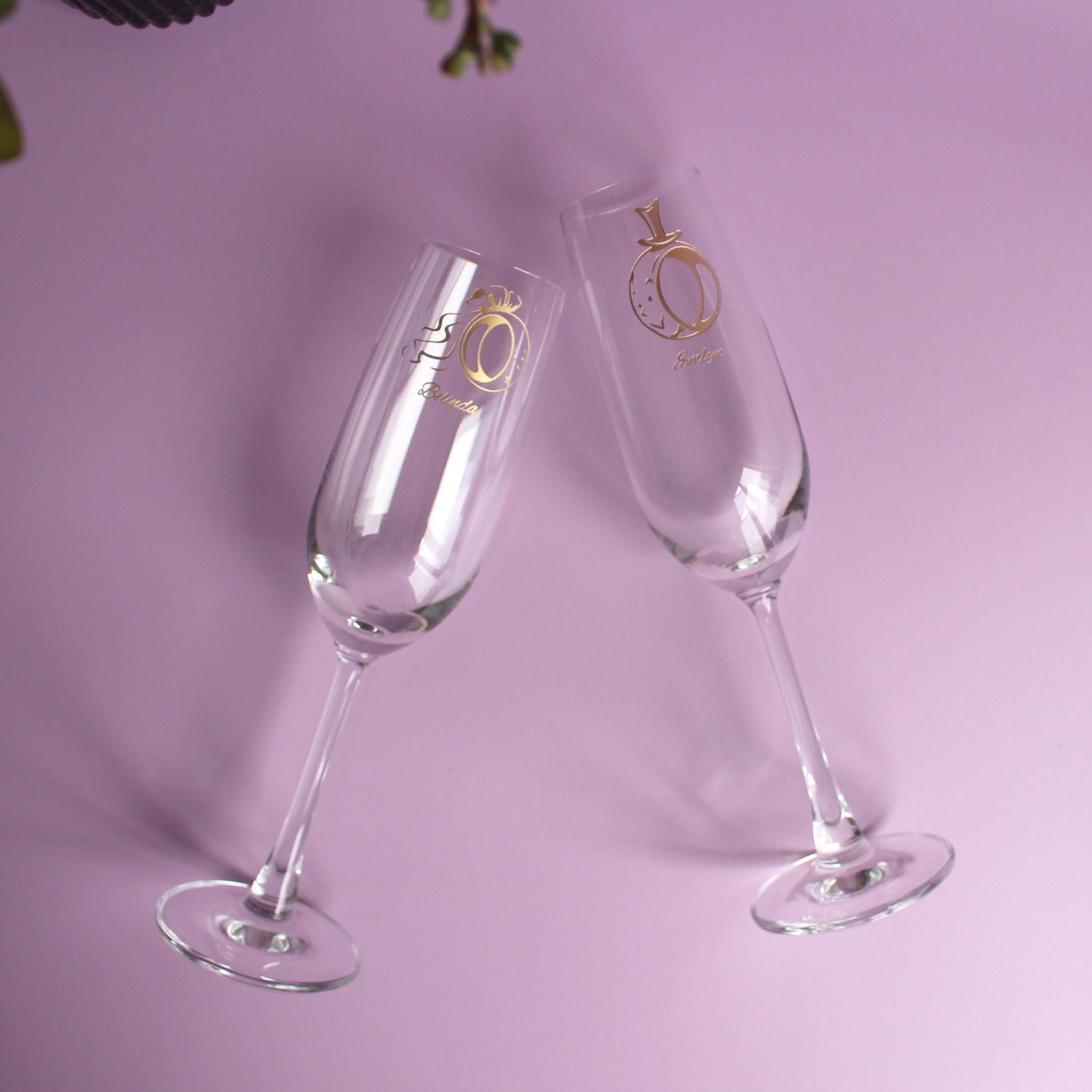 新婚禮物|訂製Q版戒指設計香檳對杯 名字雕刻禮物（客製化） - Design Your Own Wine