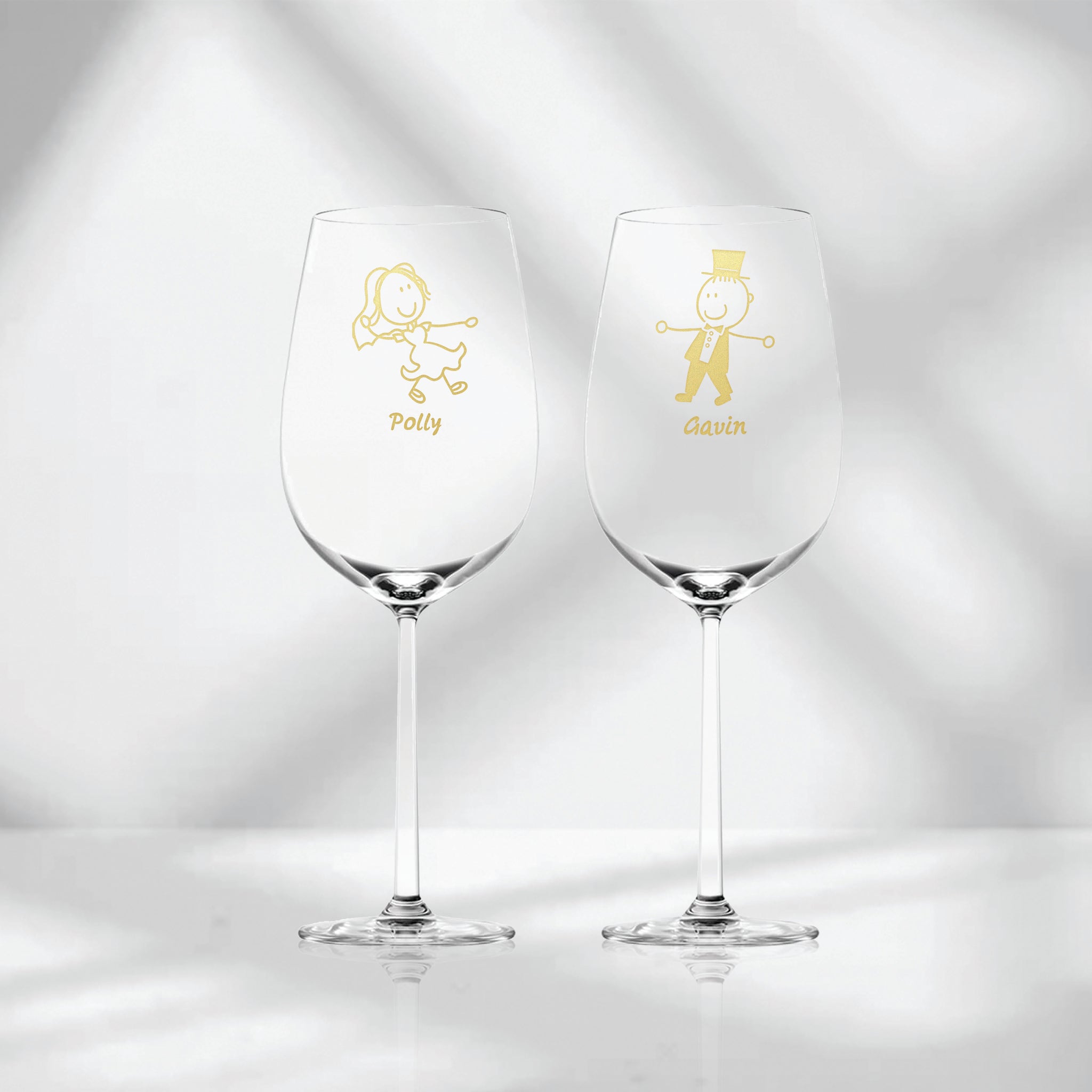 結婚禮物|客製化雕刻紅酒對杯 Q版圖像文字雕刻（新婚禮物） - Design Your Own Wine