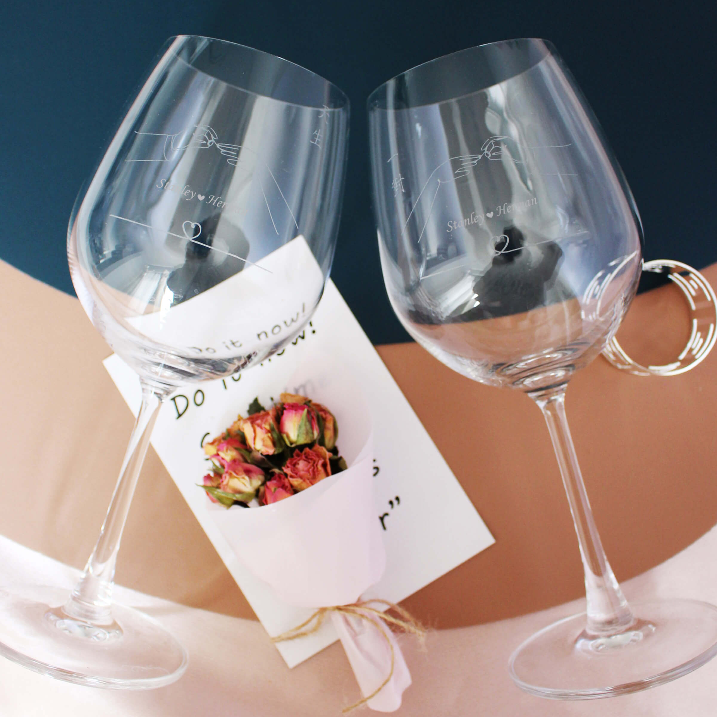 Minimalist|簡單·愛系列—定制天生一對紅酒對杯（文字雕刻) - Design Your Own Wine