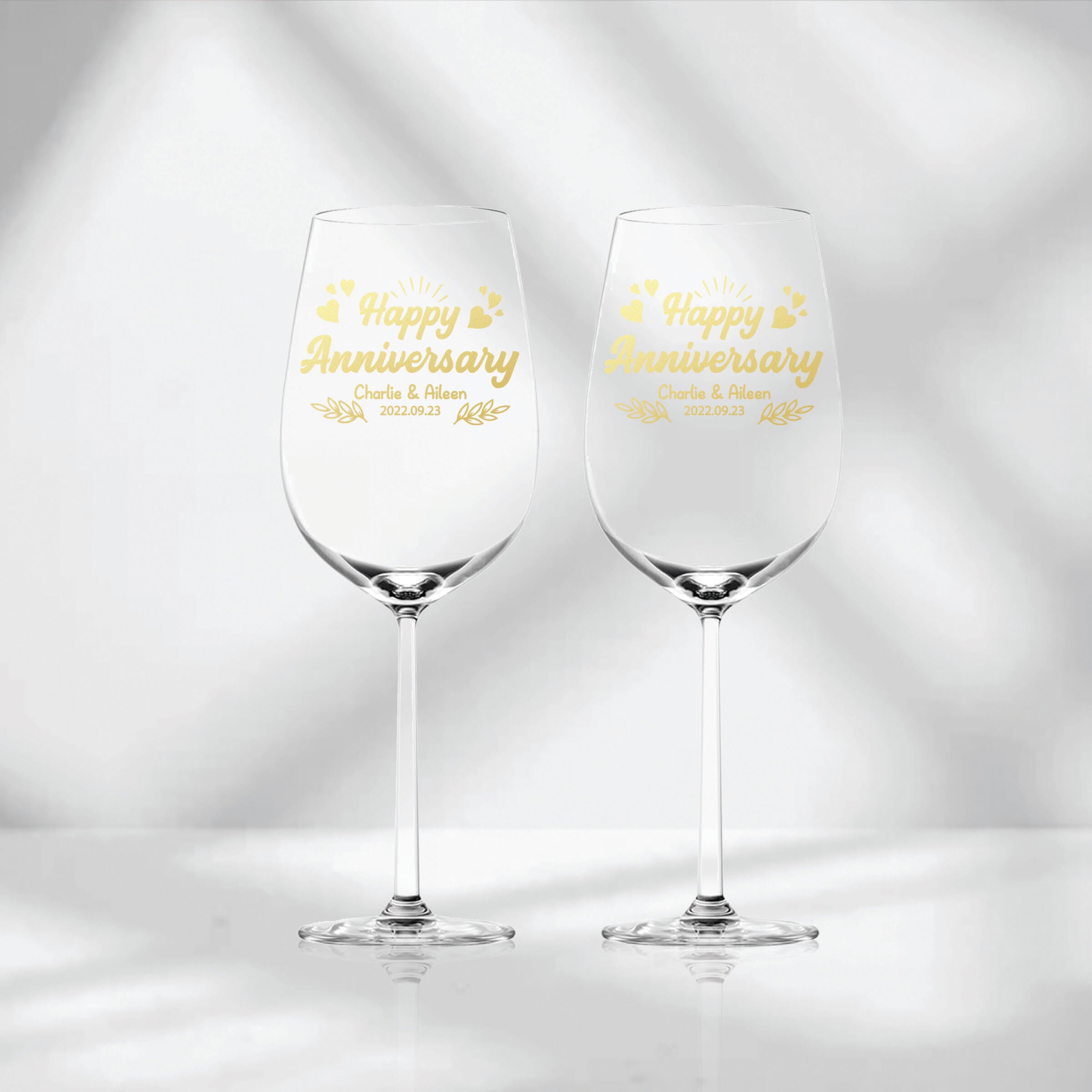 情侶禮物|訂製雕刻紅酒對杯 週年禮物（客製化）含文字雕刻 - Design Your Own Wine